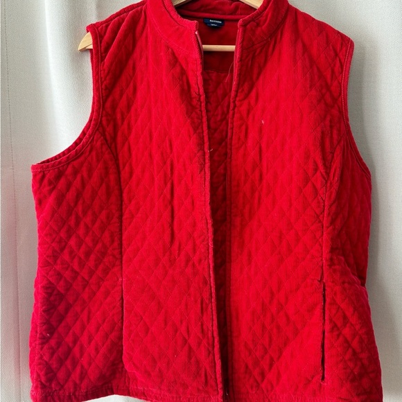Jackets & Blazers - Women's Red Quilted Vest